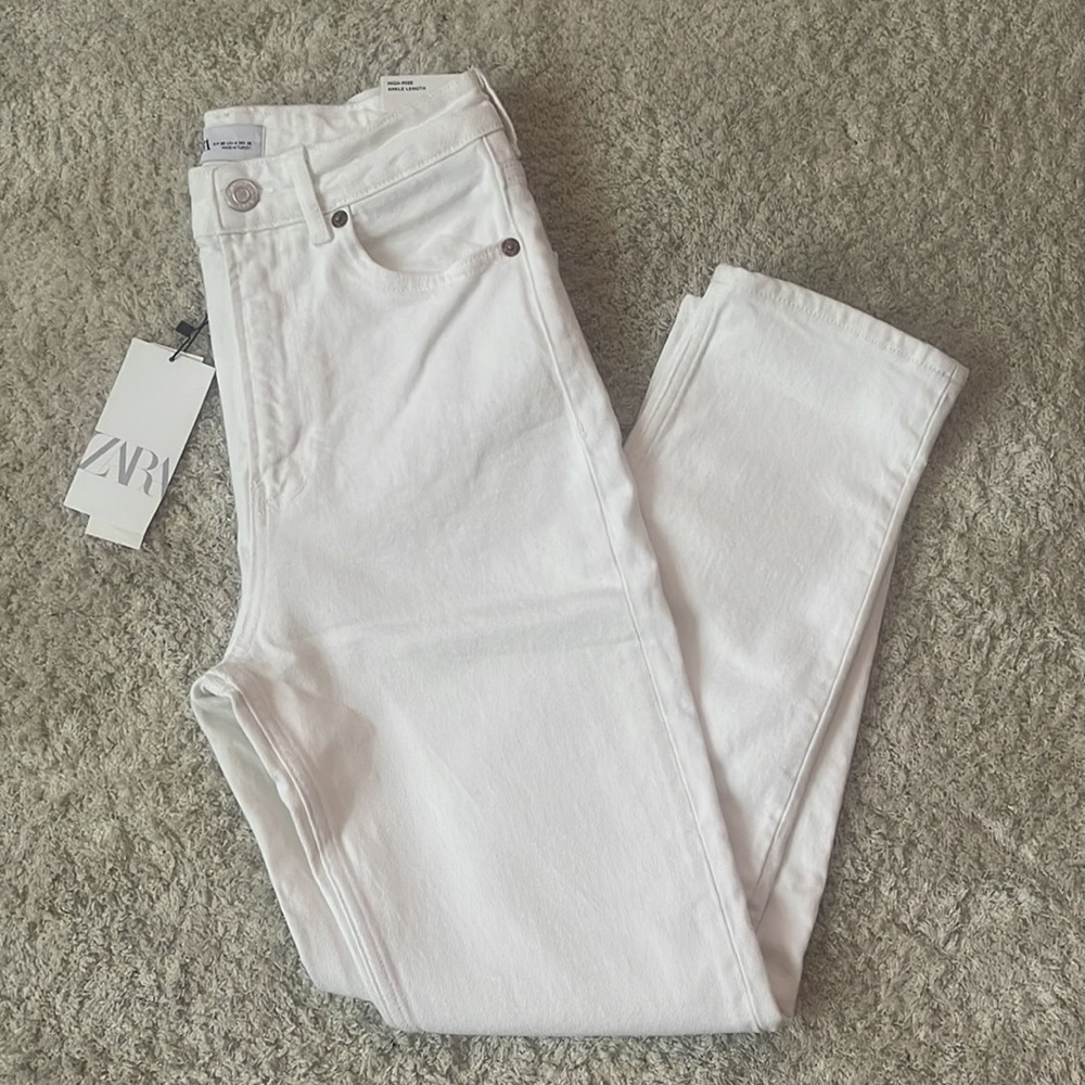 Zara Jeans